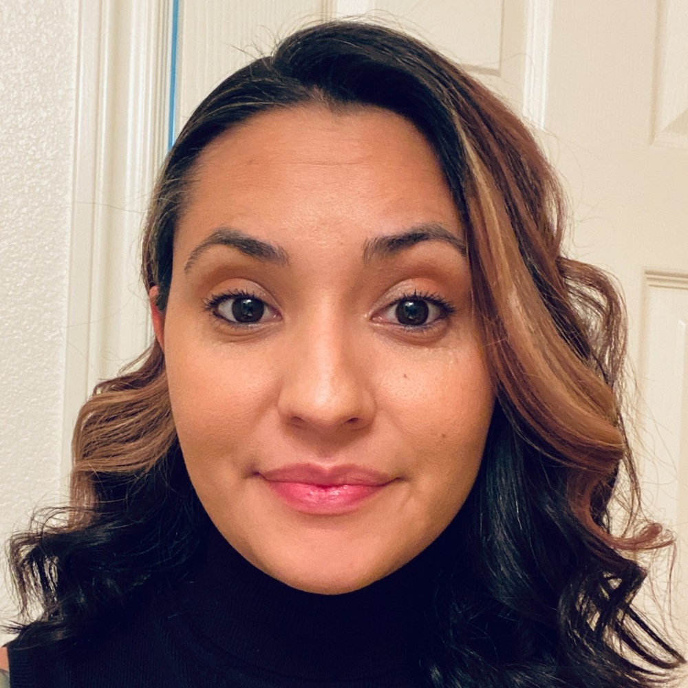 Meet your Posher, Rinah